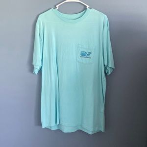 Vineyard Vines tshirt